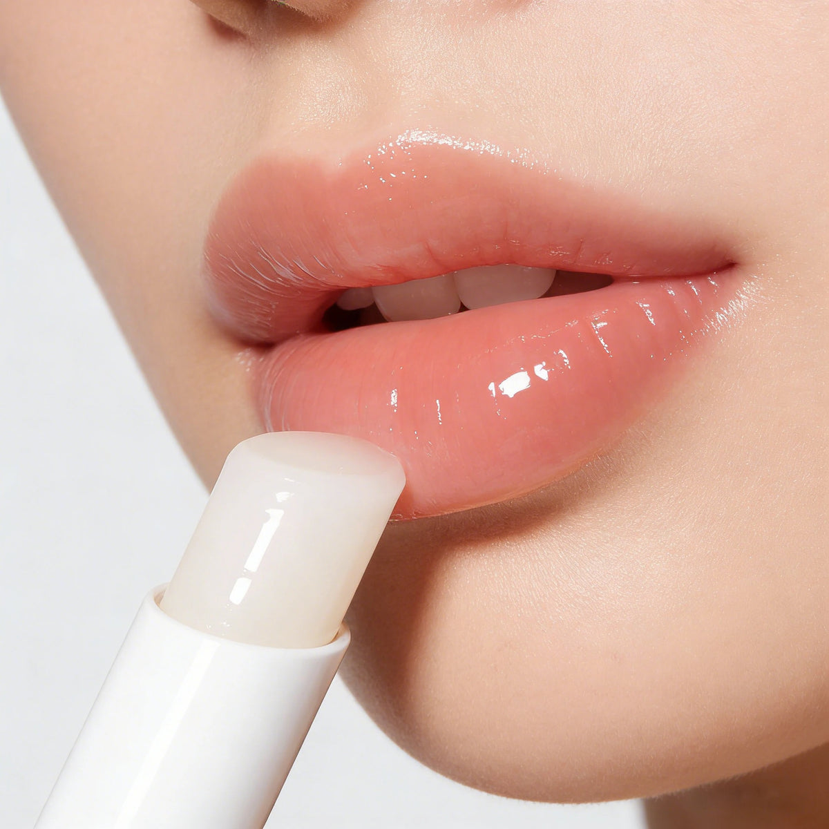 Coconut Lip Balm - Lasting Nourishment and Moisture for Men and Women - Daily Care Lip Balm